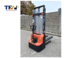 Xe nâng điện 1.0 tấn BT Tyro (SHE 100)