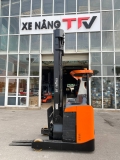 Xe nâng điện cũ Reach truck 1.6 tấn hiệu BT RRE 160. Khung Triplex 8500mm. Sx 2011. Mã XC.R16BTT85.00585