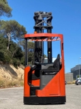 Xe nâng điện Reach Truck ngồi lái 1.2 tấn - 1.6 tấn Toyota 8FBRE