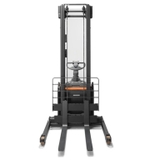 Xe nâng điện có bệ đỡ chân rộng BT Staxio 1.4t Stacker with Platform straddle Toyota