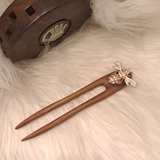 TRÂM CÀI TÓC CON ONG - 2 QUE