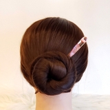 TRÂM CÀI TÓC GỖ RESIN - KIM TUYẾN