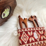 TRÂM CÀI TÓC CON MÈO (2 que)