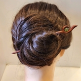 TRÂM CÀI TÓC GỖ ĐÍNH ĐÁ - GIỮA