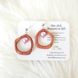 HOA TAI GỖ ĐÍNH HẠT BẸT 1