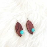 HOA TAI GỖ ĐÍNH HẠT ĐÁ 8