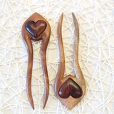 Trâm gỗ Heart hai que (2Q)