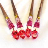 TRÂM CÀI TÓC GỖ RESIN - KIM TUYẾN