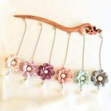 Trâm cài tóc tua rua hoa nỉ