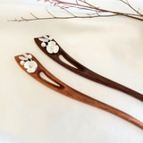 TRÂM CÀI TÓC ĐÍNH HOA LÁ