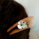 TRÂM CÀI TÓC ĐÍNH HOA BƯỚM