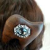 TRÂM ĐÍNH HẠT ĐÁ ĐEN