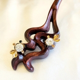 TRÂM CÀI TÓC CÁ BA ĐUÔI