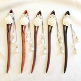 TRÂM CÀI TÓC TUA RUA HOA HỒNG HẠT BẸT