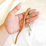 Trâm cài tóc tua rua hạt bẹt màu