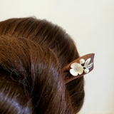 TRÂM CÀI TÓC ĐÍNH HOA LÁ