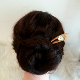 TRÂM CÀI TÓC ĐÍNH HOA BƯỚM