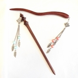 Trâm cài tóc tua rua hạt bẹt màu