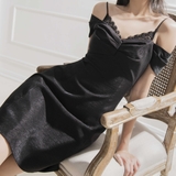 đầm phối ren ngực