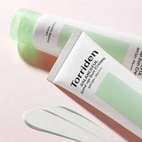 Kem chống nắng nâng tone Torriden Balanceful Cica Tone Up Sun Cream SPF50+ PA++++ 60ml