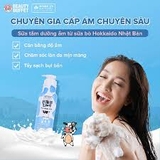 Sữa tắm dưỡng ẩm và sáng mịn da Hokkaido Made In Nature 700ml