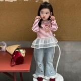 Set bộ áo babydoll gấu kẻ đỏ phối quần jean loe bèo bé gái