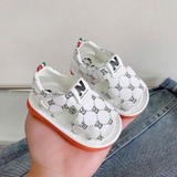 Giày sandal tập đi New Fashion họa tiết gấu cho bé
