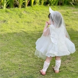 Đầm váy công chúa kim tuyến đính hoa vai kèm cài nơ cô dâu