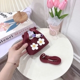Túi xách da lộn hoa cúc kèm kẹp cho bé gái