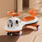 Xe lắc chân phi hành gia cho bé