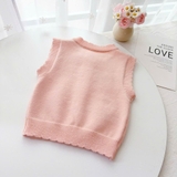 Áo gile len cài nút hình mèo cho bé