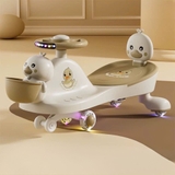 Xe lắc hình Vịt có đèn nhạc cho bé