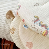 Gối lót muslin tai gấu Bebezoo cho bé sơ sinh