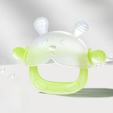 Gặm nướu silicon hình gấu kèm hộp cho bé