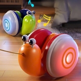 Đồ chơi Ốc Sên dắt bộ cho bé