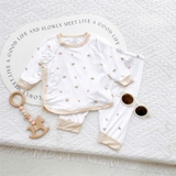 Bộ dài sơ sinh cài lệch HG Kids vạt bầu cho bé