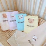 Chăn xô muslin 2 lớp Monona bo viền thếu gấu