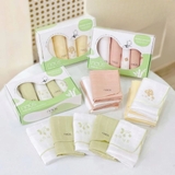 Hộp 5 khăn sữa Nous bamboo vàng mix trắng họa tiết