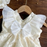 Body cổ tim ren vân hoa be cánh tiên kèm nón vải