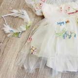 Đầm váy voan hoa tay bồng kèm cài cho bé