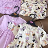 Đầm váy suông cộc tay hình Mickey và Donald cho bé gái