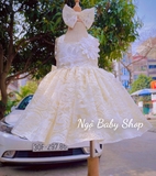 Đầm ren cột cổ kết hoa trắng bé gái
