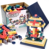 Hộp đồ chơi lego
