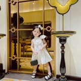 Đầm yếm nơ cổ chất xốp