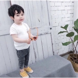 Áo thun trắng cộc tay cho bé