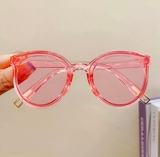 Mắt kính râm dạng bầu cho bé