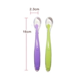Thìa silicon đủ màu cho bé