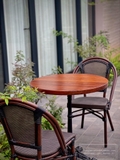 bo-ban-ghe-cafe-san-vuon-yf01-02bmg