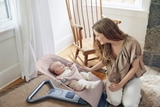 Ghế rung cho bé 3 trong 1 Ergobaby Evolve Bouncer