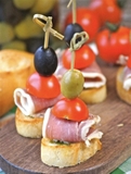 Set 20 Olive and bacon crostini